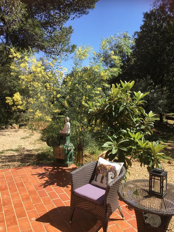 Longo Mai Bed & Breakfast Sillans la Cascade Bagian luar foto